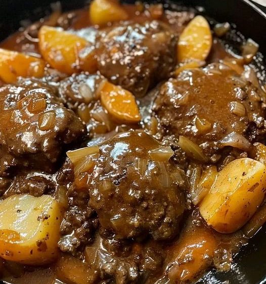 Salisbury Steak And Potato Skillet Recipe